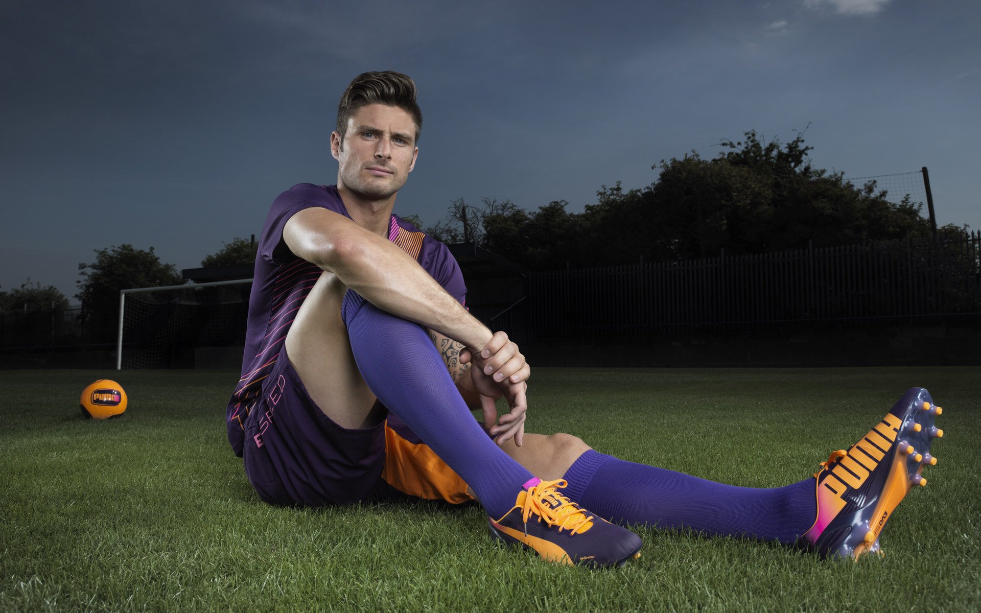 逆风狂飙，为何努涅斯在F1街道赛的死亡凝视下，反而绽放最刺眼光芒？